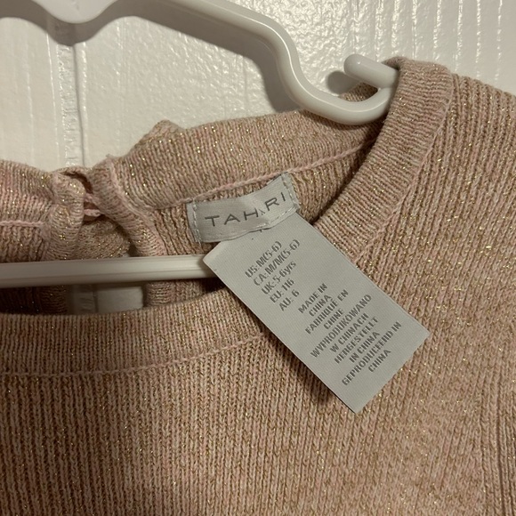 Tahari girls champagne colored shimmer dress, size 5-6. - Picture 3 of 3